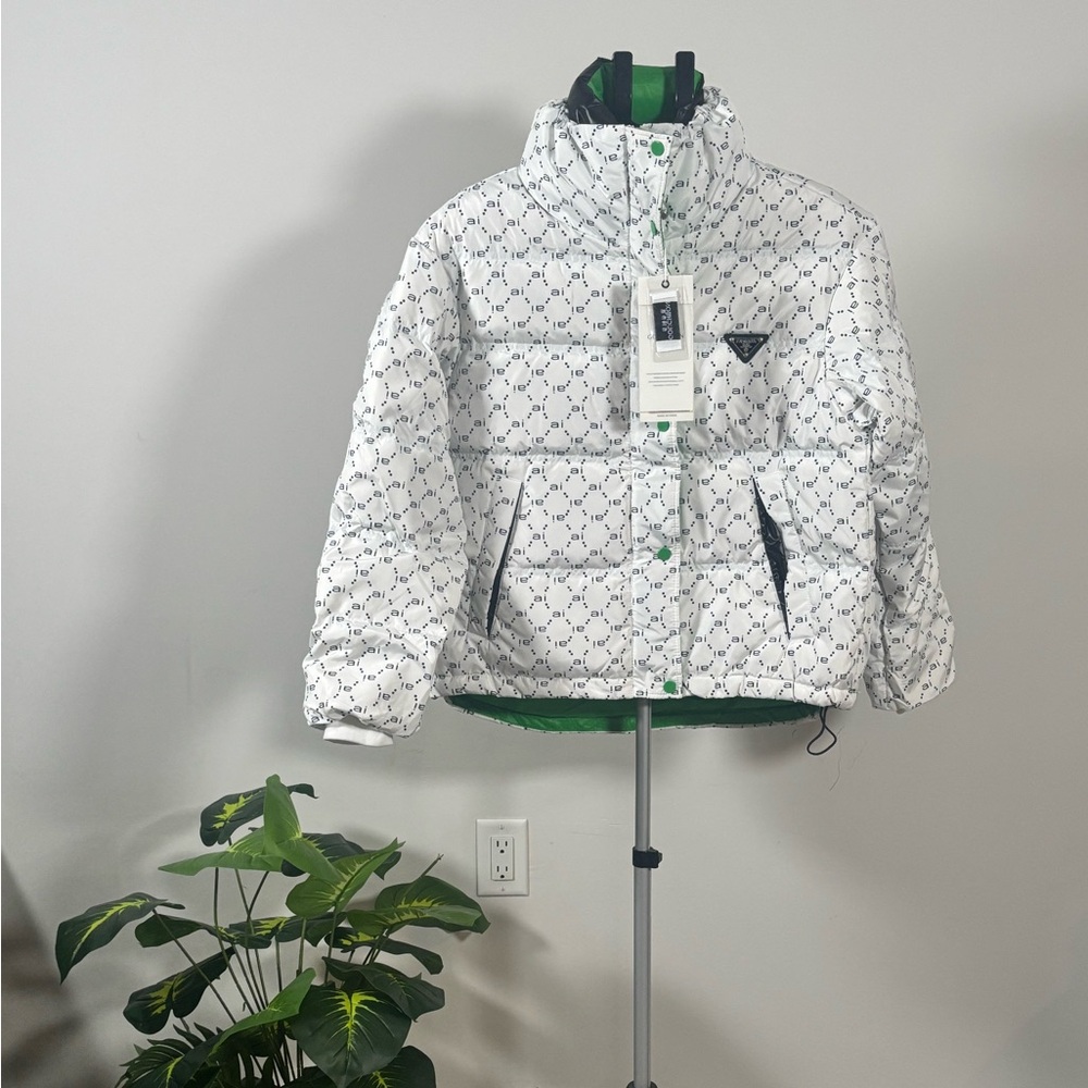 Gouchijon Designer Puffer Jacket Green White Quilted Coat